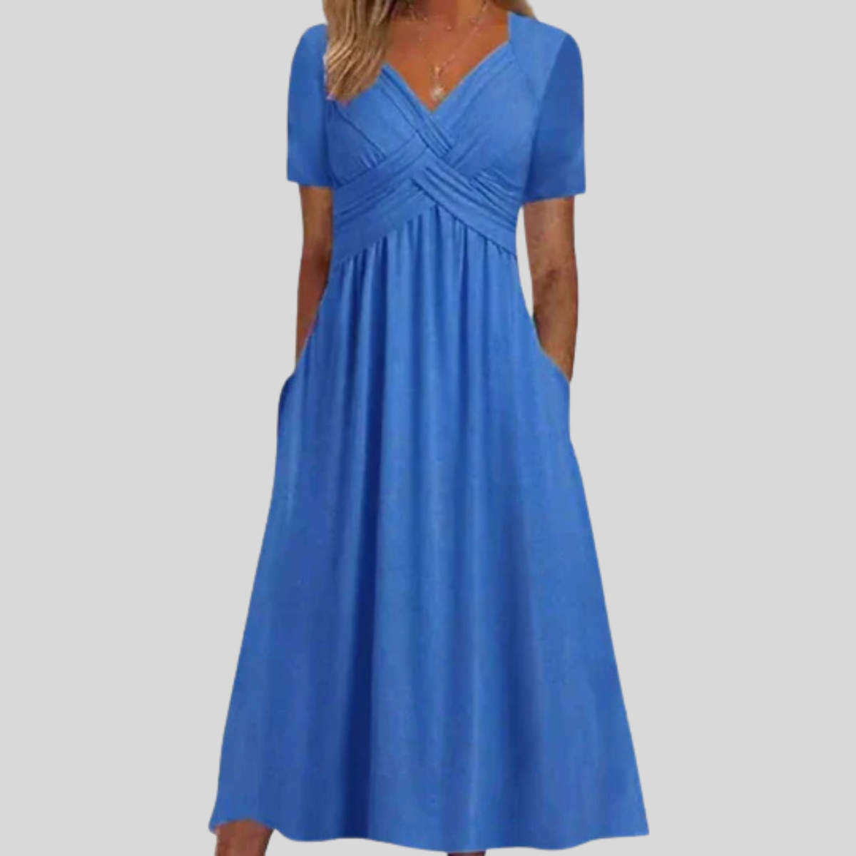 Amanda - Flattering Dress