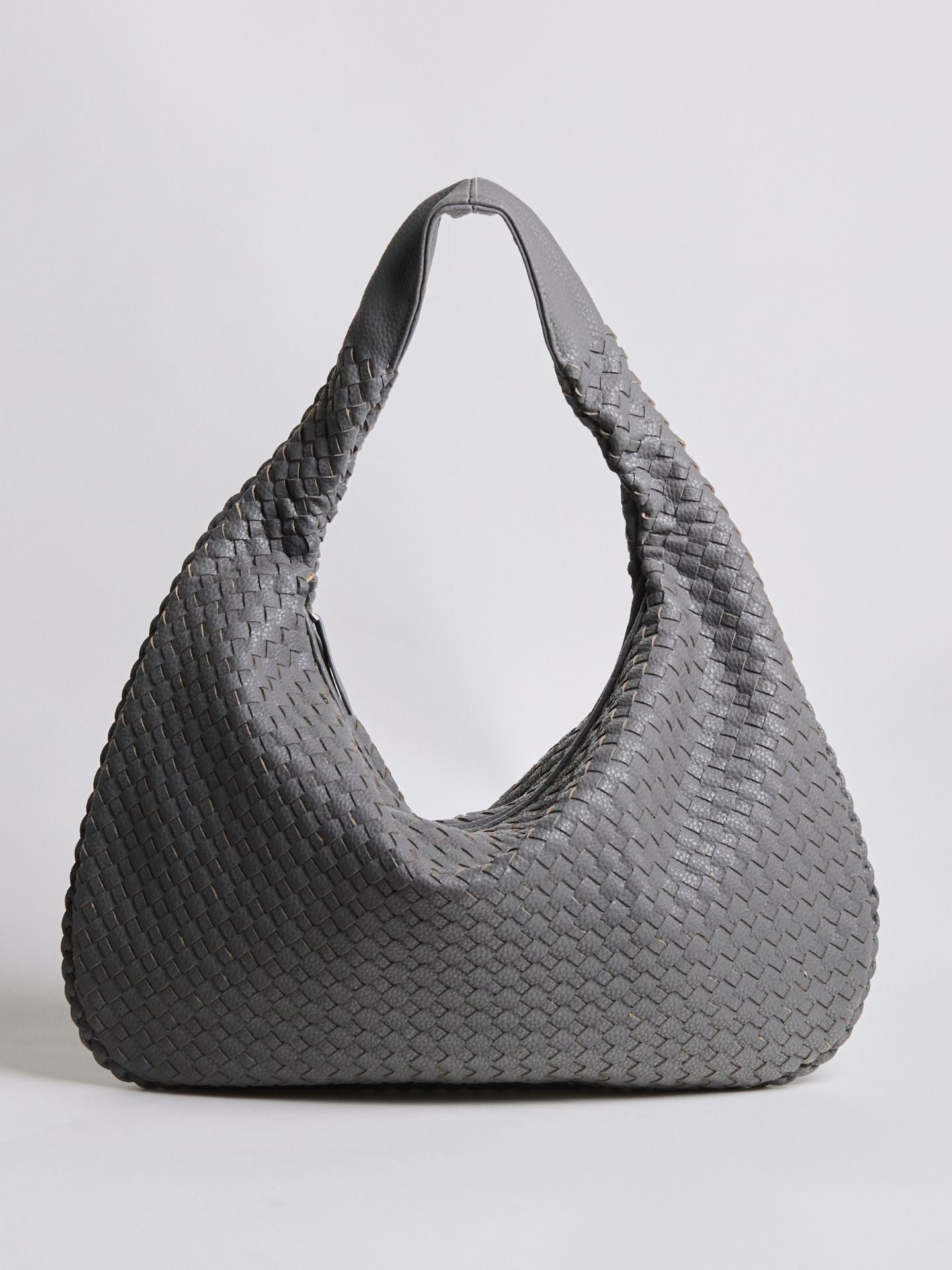 HANDBAG | WOVEN LEATHER HOBO BAG WITH SOFT STRUCTURE