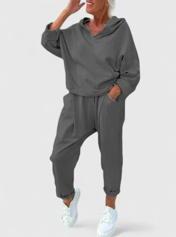 Samantha | Women's Comfortable Hooded Sweatshirt Set