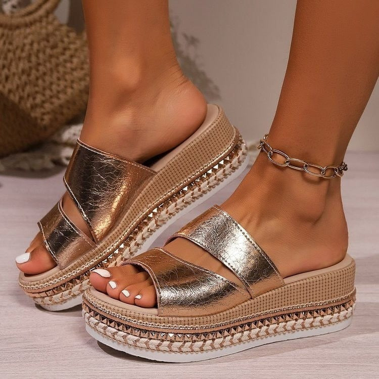 Odette | Comfortable Shiny Platform Sandals