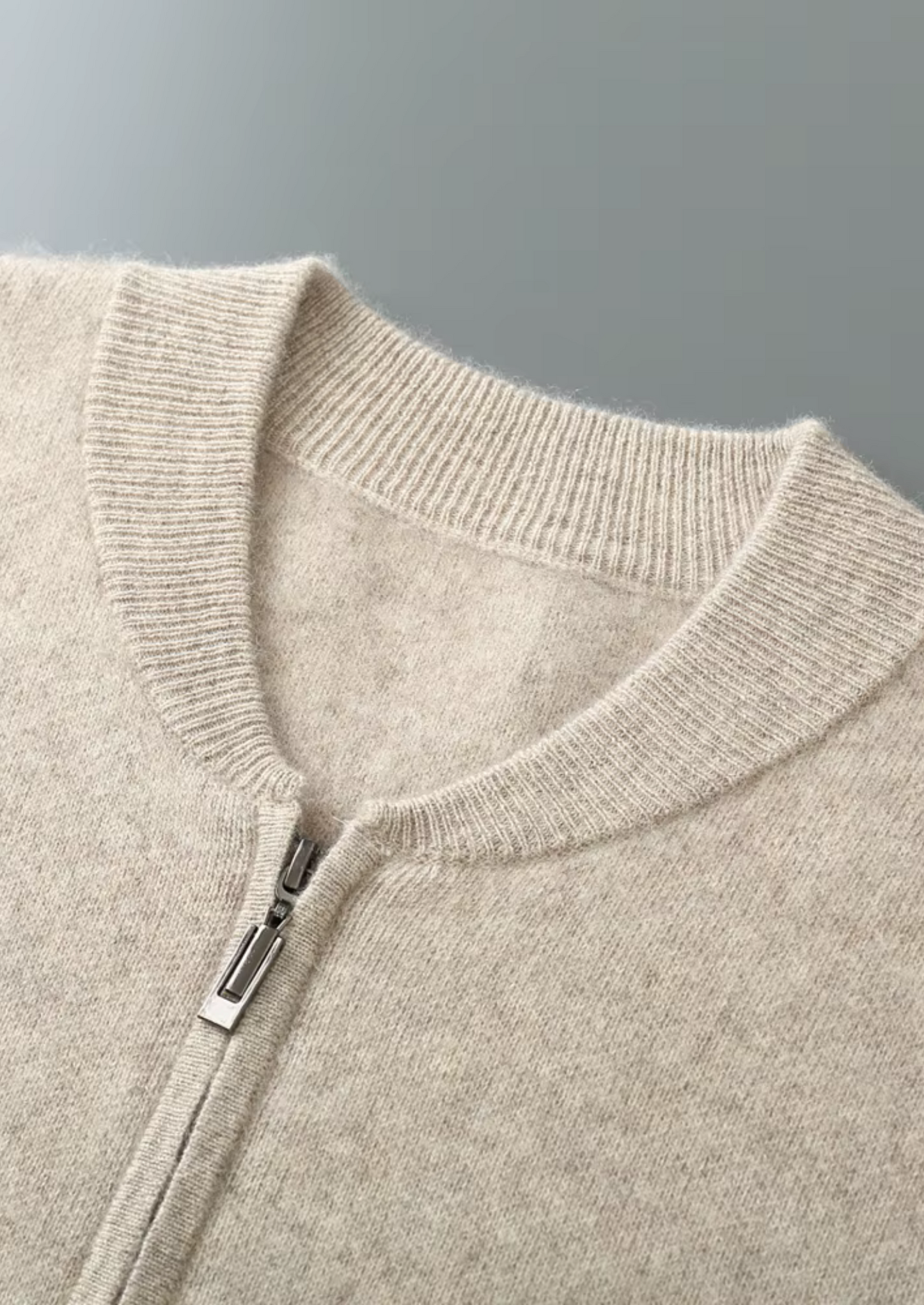 WOOL V-NECK CARDIGAN