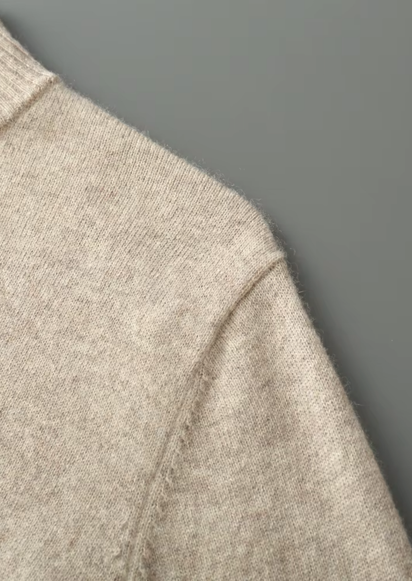WOOL HALF ZIP SWEATER
