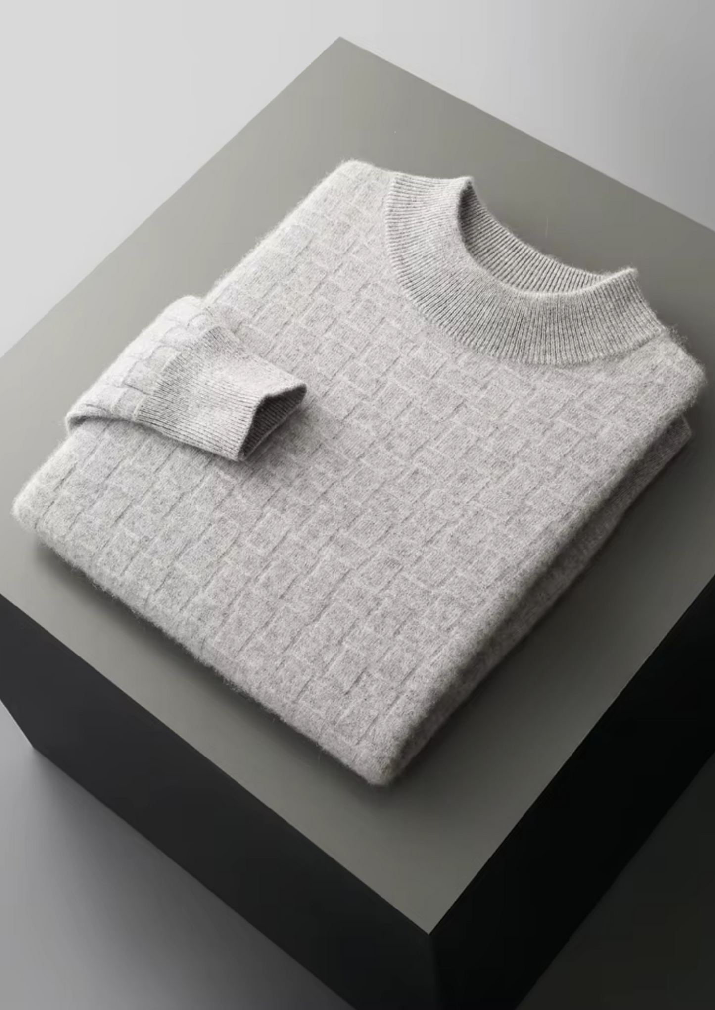 WOOL TEXTURED MOCKNECK
