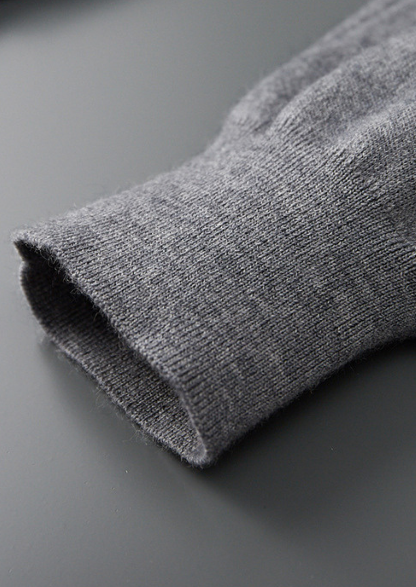 100% CASHMERE BUTTONLESS SWEATER POLO