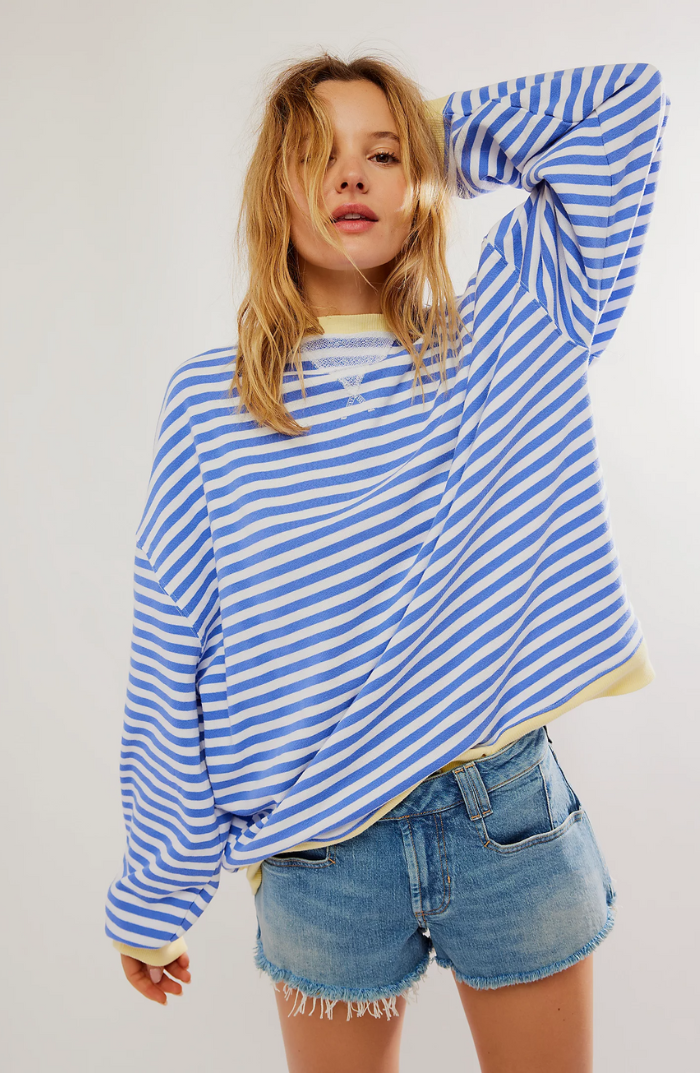 Sweater Women - Oversized Striped Sweater with Dropped Shoulders