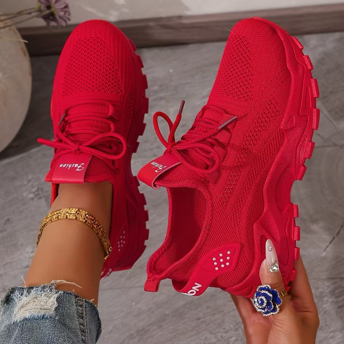 Tania | Chunky Lace-Up Sneakers